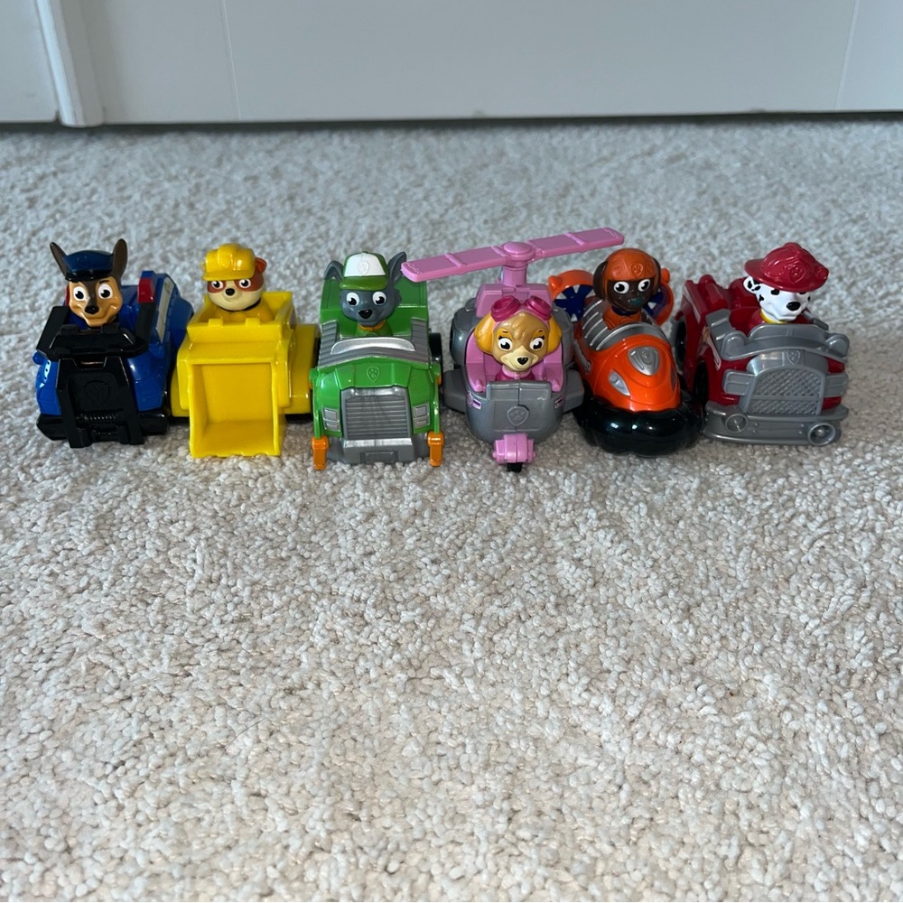 Set of 6 Paw Patrol Toy Vehicles